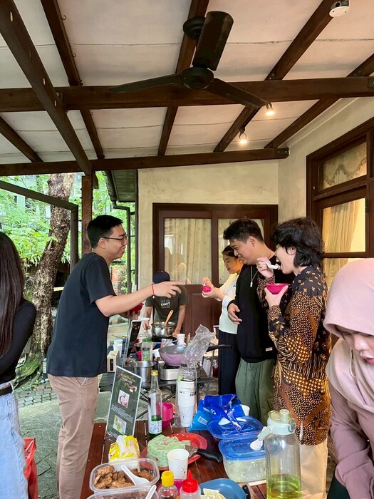 16. 113-2 國際週活動(114.06.23學輔；參與人次28人次)圖片