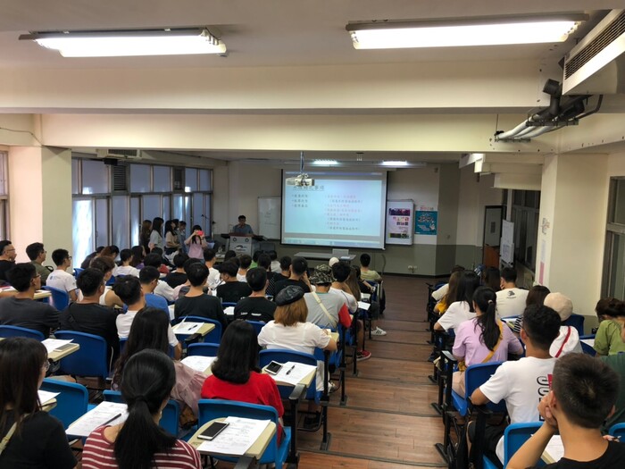 2.108-1境外生迎新、體檢、新生說明會活動圖片