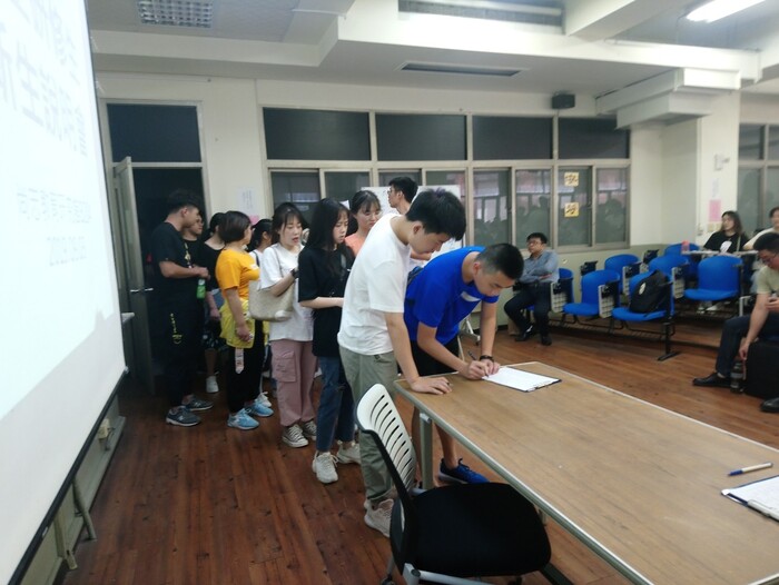 2.108-1境外生迎新、體檢、新生說明會活動