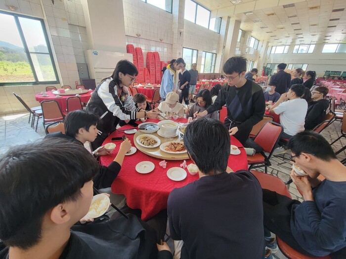 4.113-2境外生文化參訪活動-朱銘美術館.野柳.金山老街圖片