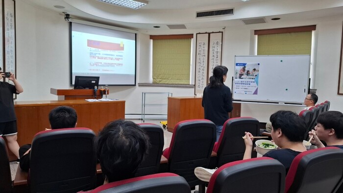 3.113-1境外生政令宣導暨期中關懷座談圖片