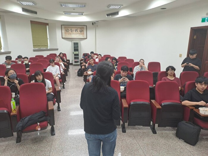 3.113-1境外生政令宣導暨期中關懷座談圖片