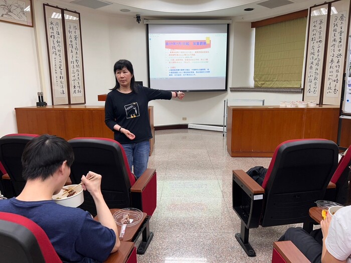 3.113-1境外生政令宣導暨期中關懷座談圖片