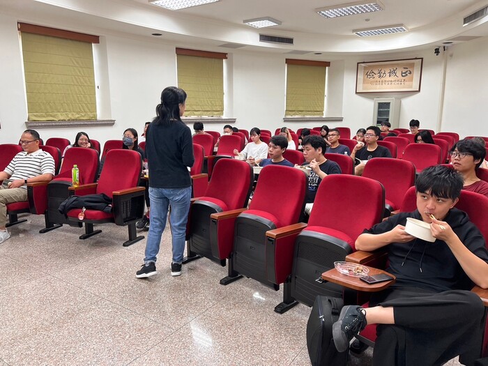 3.113-1境外生政令宣導暨期中關懷座談圖片