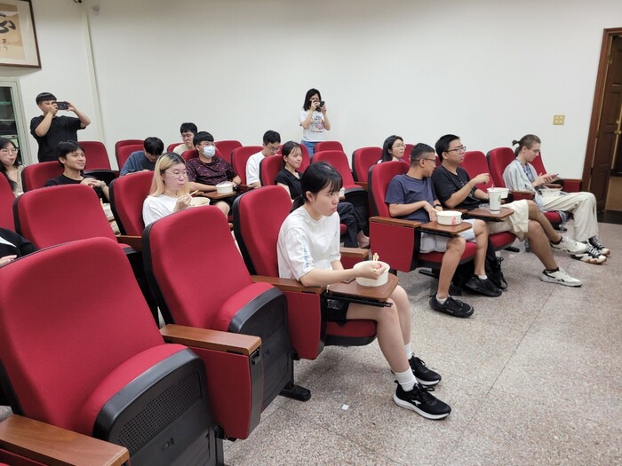 3.113-1境外生政令宣導暨期中關懷座談圖片