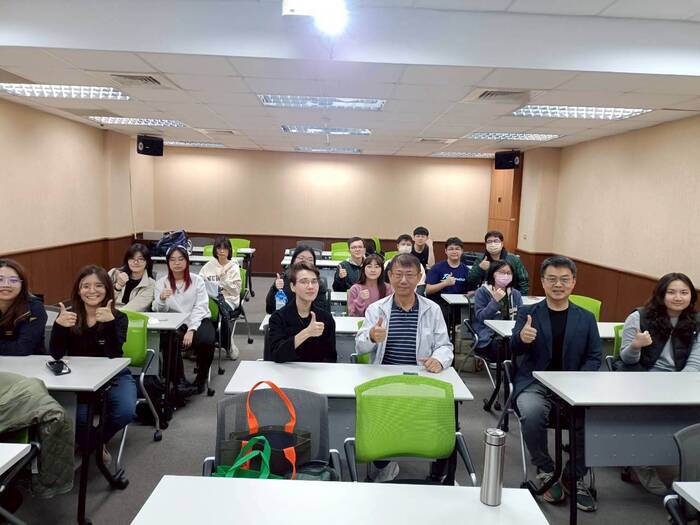 2. 114-1 資安新戰略：駕馭政策浪潮，群創與人才共築未來(114.12.15學輔；參與人次17人次)圖片