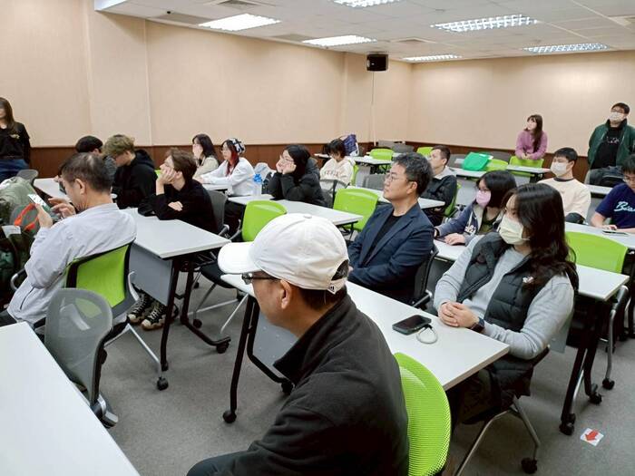 2. 114-1 資安新戰略：駕馭政策浪潮，群創與人才共築未來(114.12.15學輔；參與人次17人次)圖片