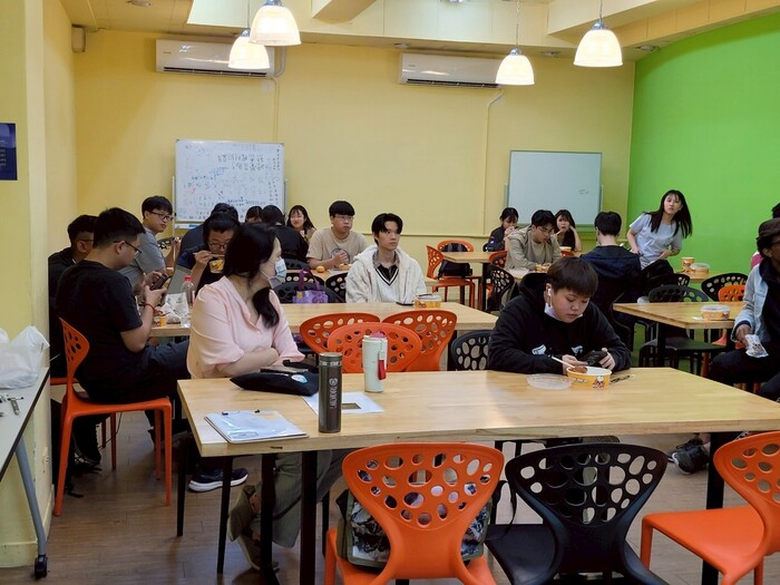 5.113-2境外生政令宣導暨期中關懷座談會圖片