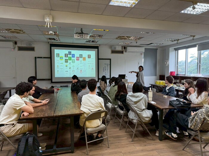 4. 114-2 設計學院班級經營活動 (115.03.02聚餐；參與人次21人次)圖片