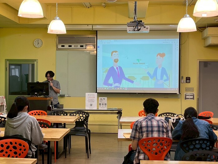 15.境外生留台法規座談會圖片