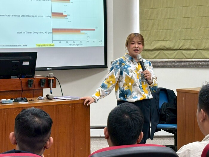 6.113-2從校園到職場系列講座-104人力銀行圖片